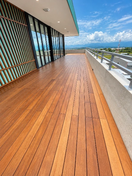 Deck de bambú Dasso